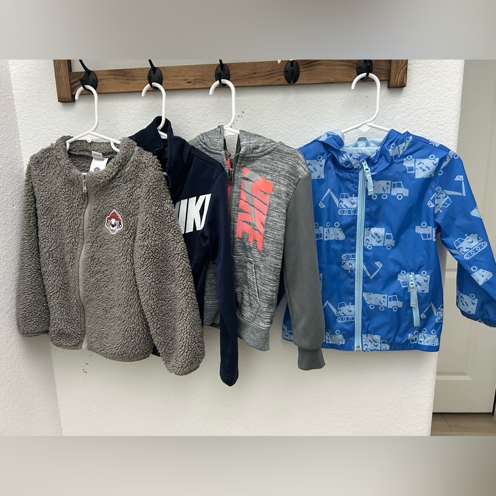Boys 3T-4T jacket and Coat Bundle